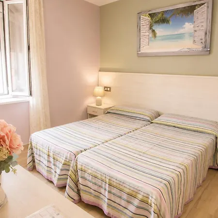 Hostal Can Bassalis-2